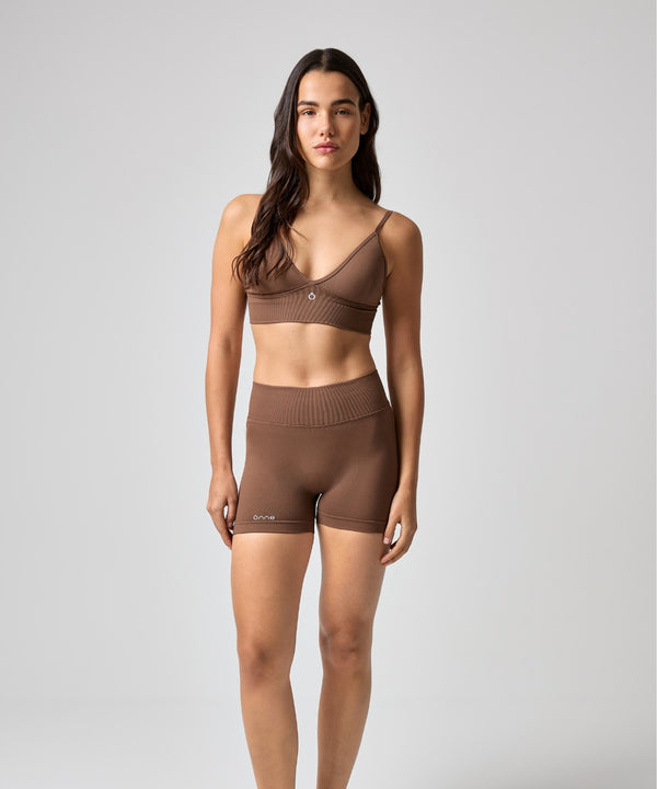 Aeris Short in Dark Brown, ÔNNE activewear