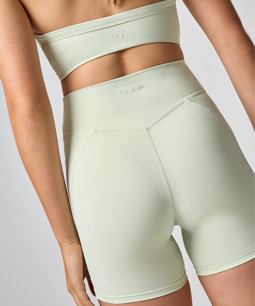 Sienna Top in Light fruit green, back view, ÔNNE activewear