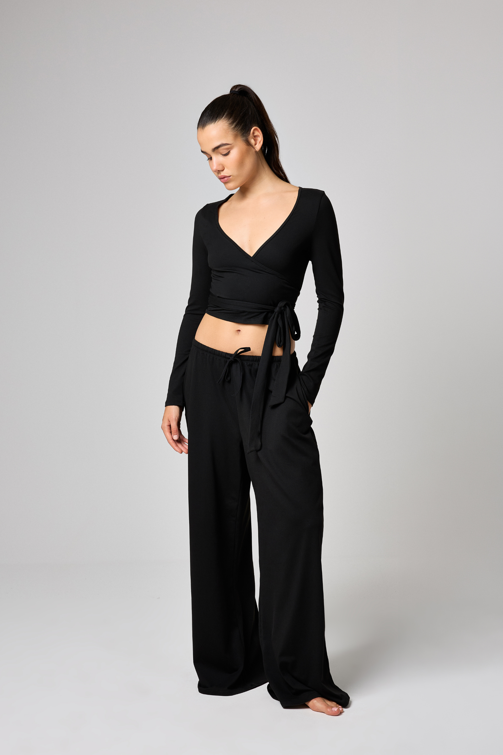 Sury Pants in Black