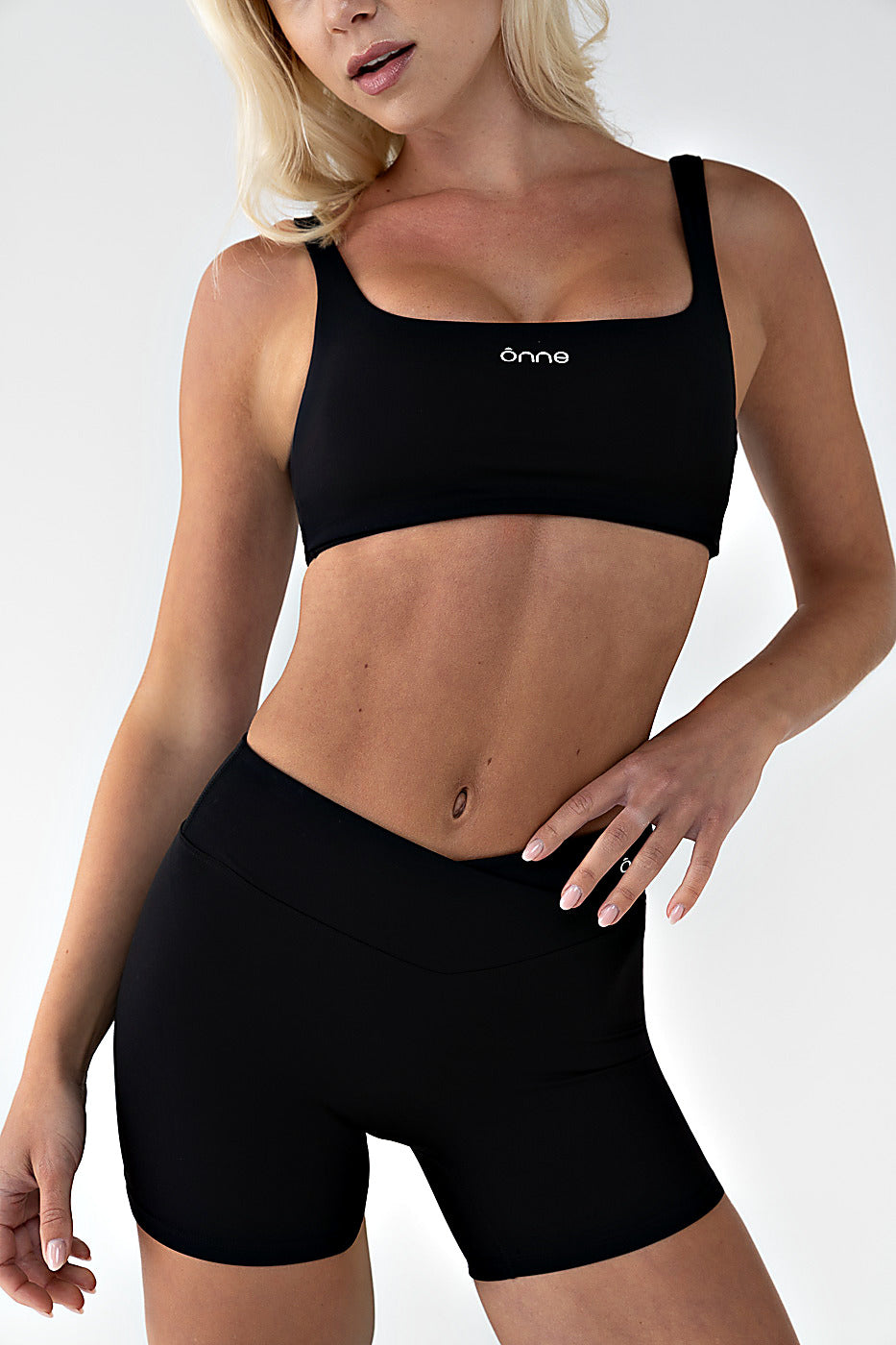 Marlo Shorts in Black, ÔNNE activewear