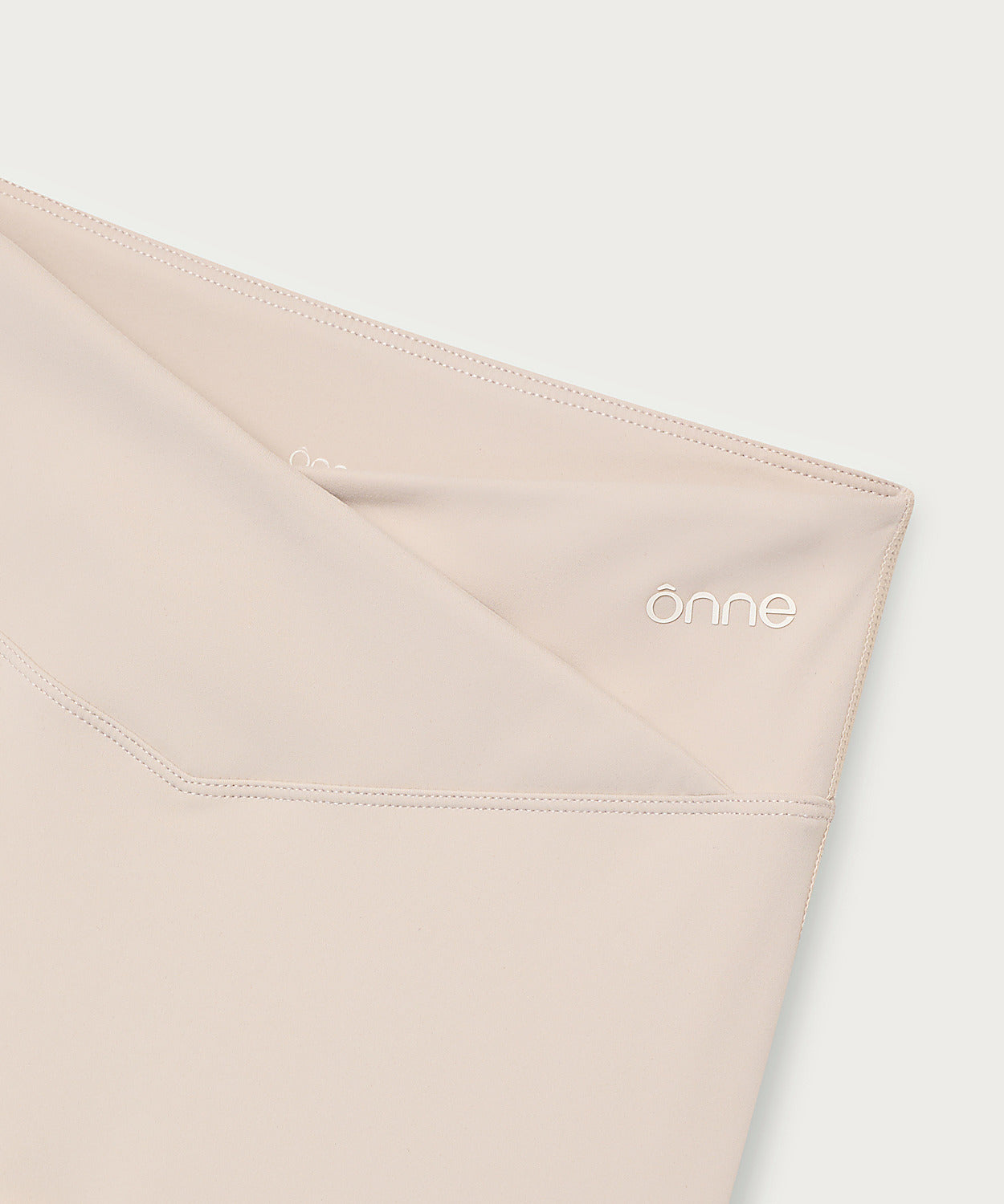 Lissa Leggings in Light Khaki, ÔNNE activewear