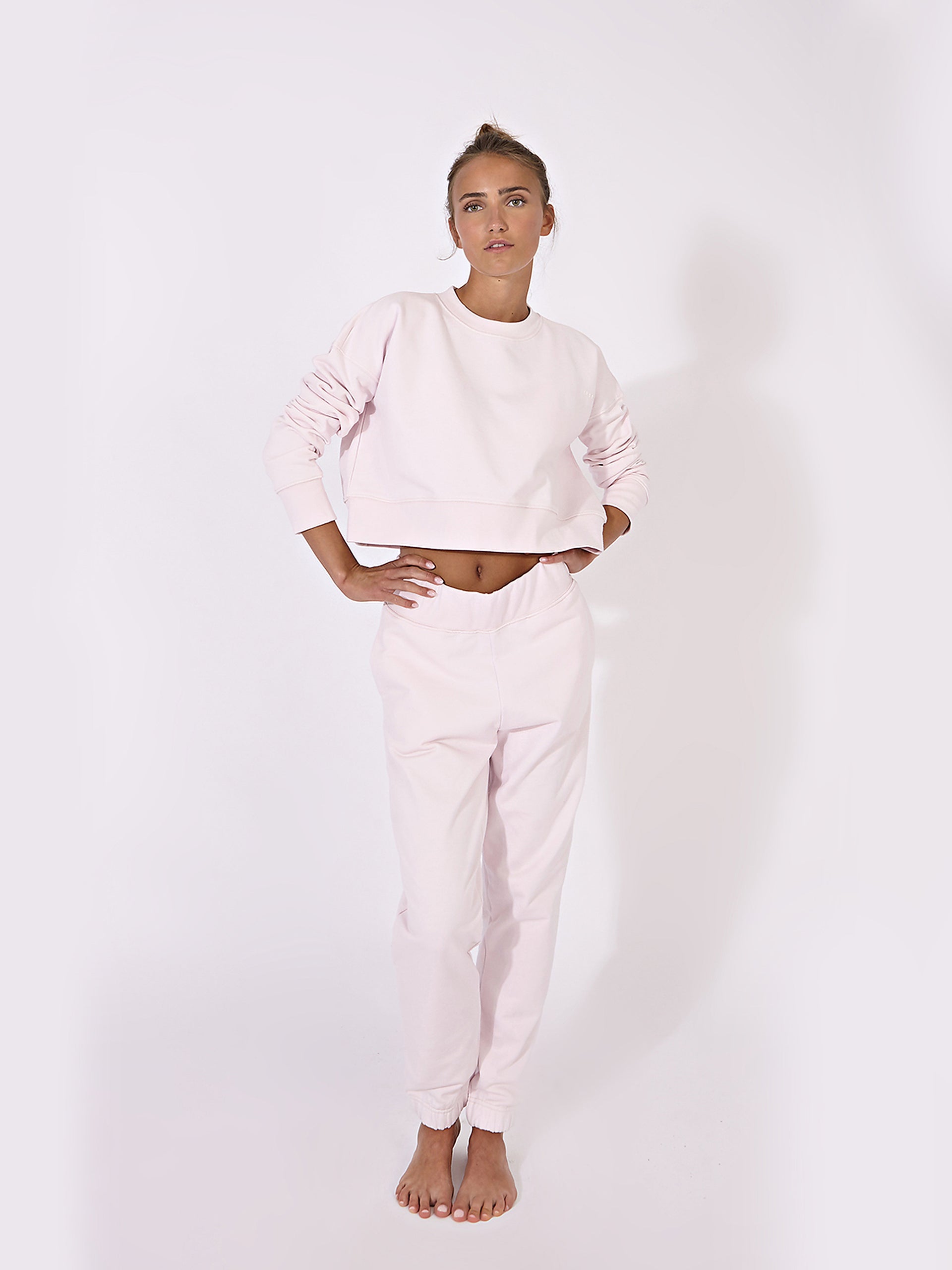Nara Joggers in Light Pink, ÔNNE activewear