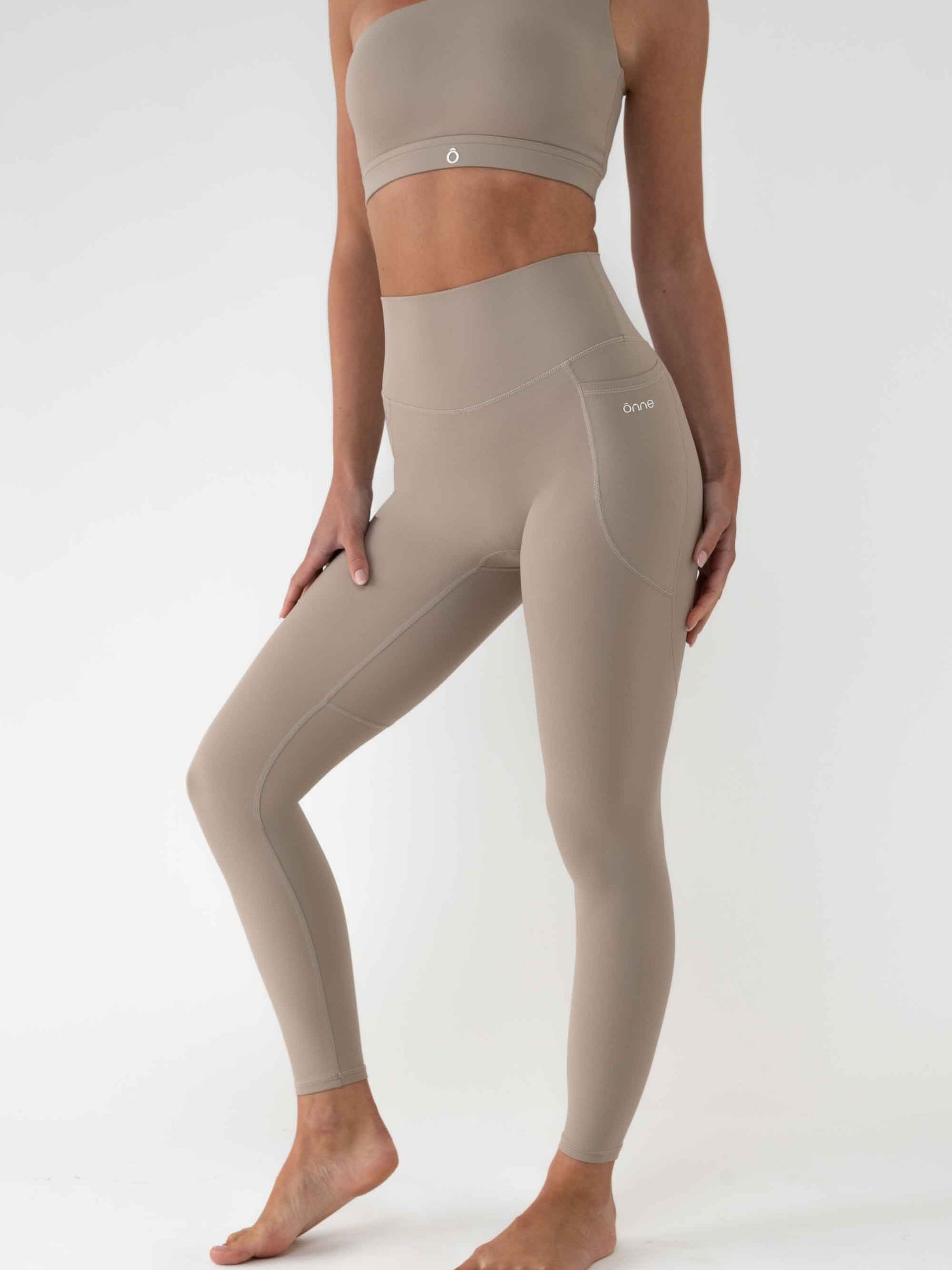 Nora Top in Sand Brown, ÔNNE activewear