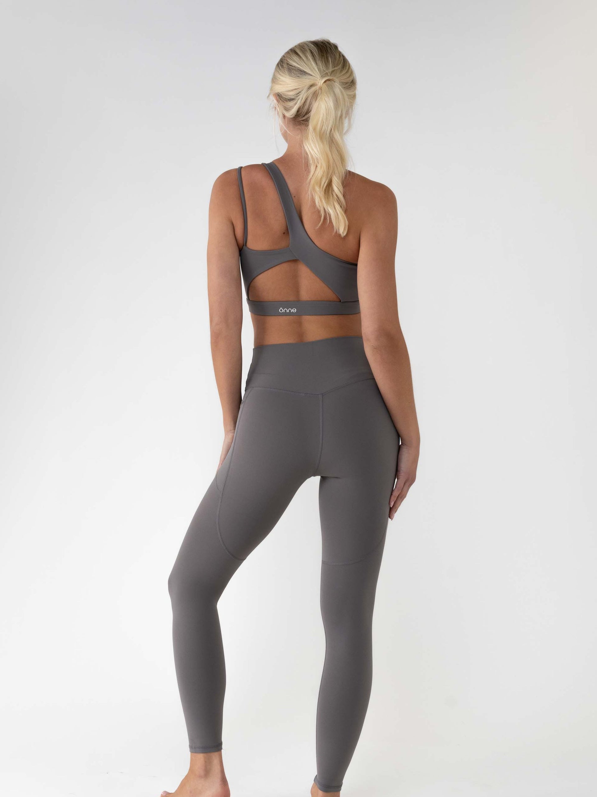 Nora Top in Ultimate Gray, ÔNNE activewear