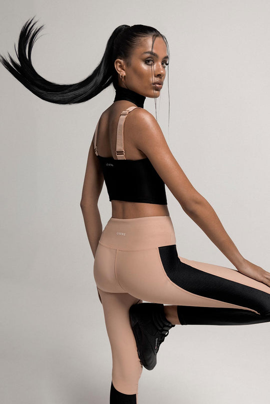 Nude Black
